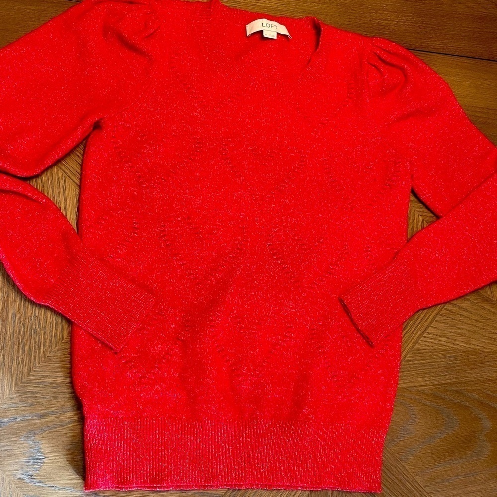 LOFT Red Puff Sleeves Hearts Valentine’s Day Crewneck knit Sweater